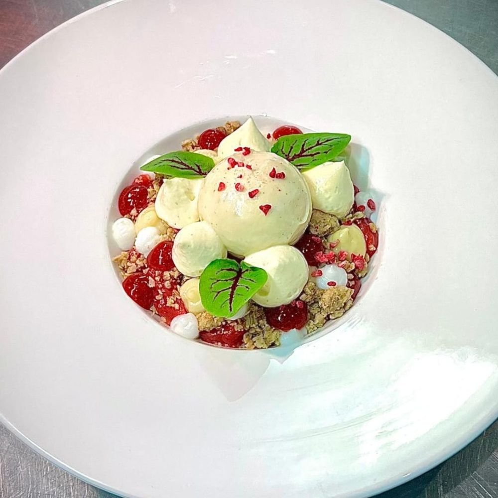 Bakewell Crumble
